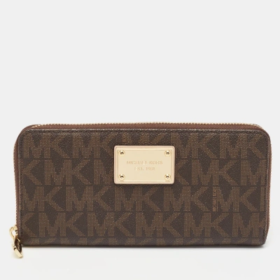 Pre-owned Michael Kors Brown Signature Coated Canvas Logo Zip Around Wallet