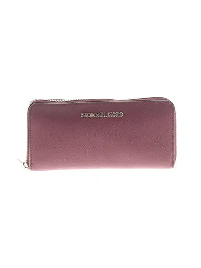 Pre-owned Michael Michael Kors Wallet In Burgundy