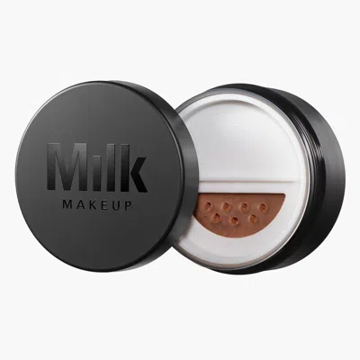 Milk Makeup Pore Eclipse Matte Translucent Setting Powder In Translucent Very Deep