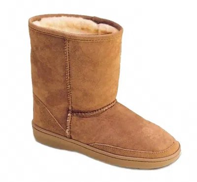 Minnetonka Women's Short Pug Boot In Golden Tan In Brown