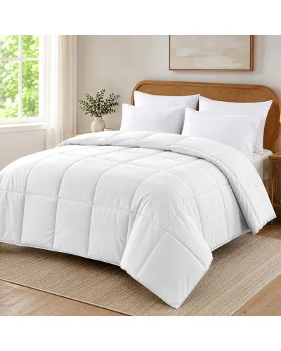 Modern Threads Reversible Quilted Down Alternative Comforter In White