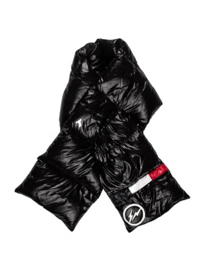 Pre-owned Moncler Scarf In Black
