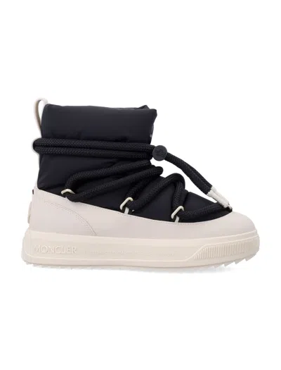 Moncler Women's Lace-up Winter Boots In Nero