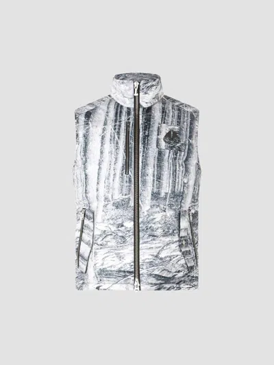 Moose Knuckles Men's Westmount Printed Down Vest In Gray