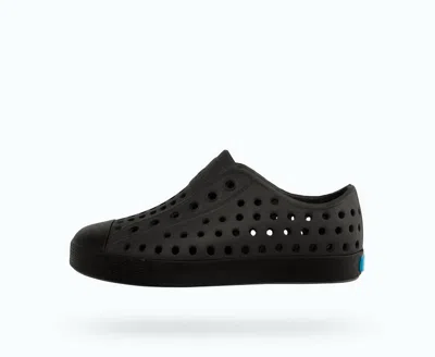 Native Kid's Jefferson Shoes In Black / Black