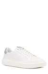 New York And Company Alvin Sneaker In White
