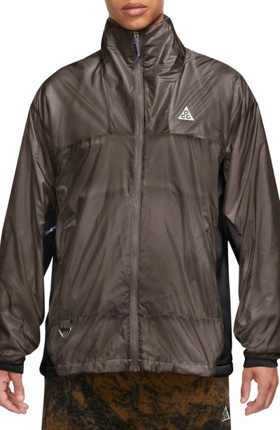 Nike Acg Sierra Light Water Repellent Jacket In Baroque Brown/ Black