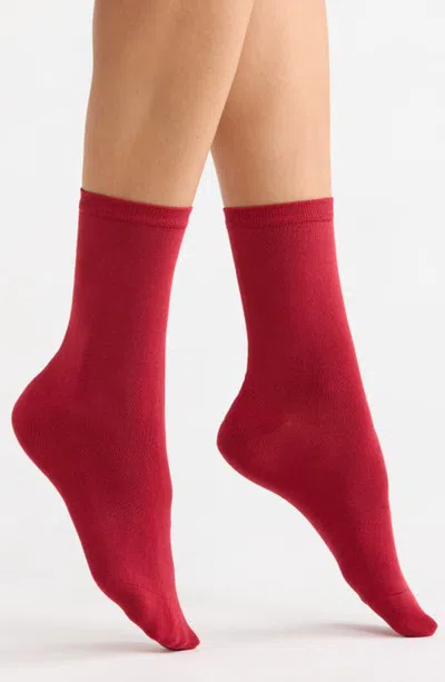Nordstrom Solid Flat Knit Dress Socks In Red