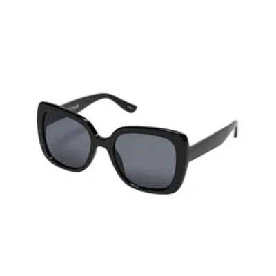 Numph Emeli Sunglasses In Black