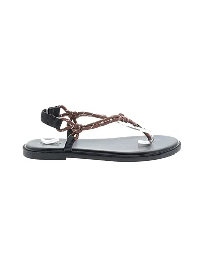 Pre-owned Old Navy Sandals In Brown
