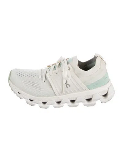Pre-owned On Mesh Athletic Sneakers In White