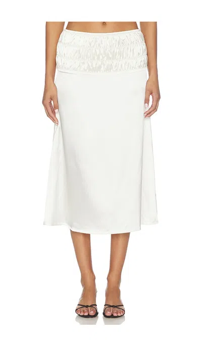 Operasport June  스커트 In White