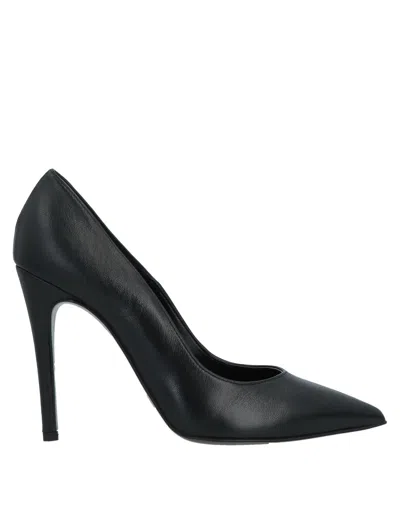 Paolo Mattei Pumps In Black