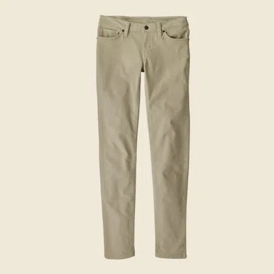 Patagonia Used Women's Fitted Corduroy Pants In Pelican In Green