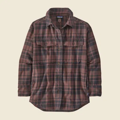 Patagonia Used Women's Heavyweight Fjord Flannel Overshirt In Dusky Brown