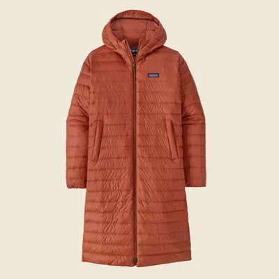Patagonia Used Women's Recycled Down Sweater™ Parka In Burnished Red