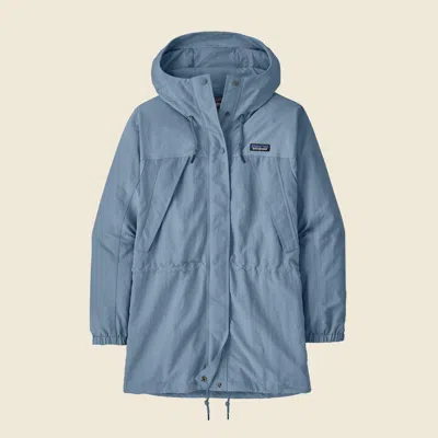 Patagonia Used Women's Skyforest Parka In Light Plume Grey In Blue