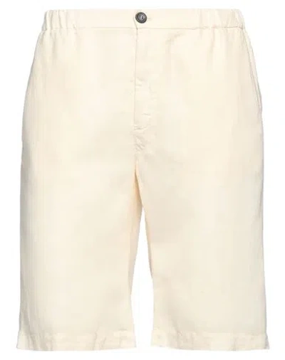 Peserico Man Shorts & Bermuda Shorts Cream Size 32 Linen In White