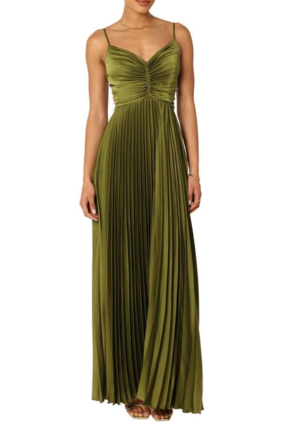Petal And Pup Naira Pleated Maxi Dress In Palm Green