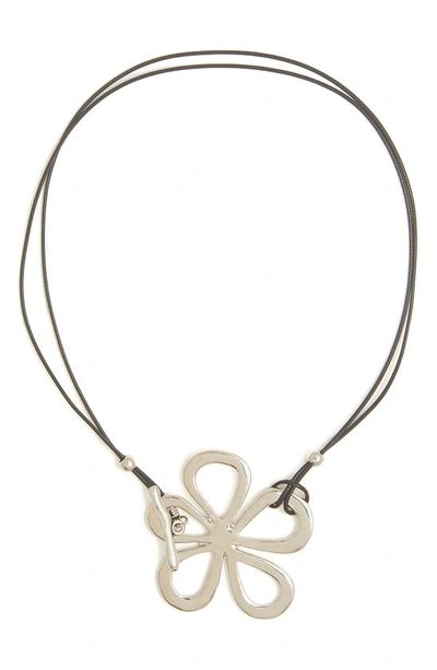 Petit Moments Patti Flower Pendant Necklace In Silver