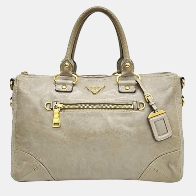 Pre-owned Prada Beige Leather Tote And Shoulder Bag