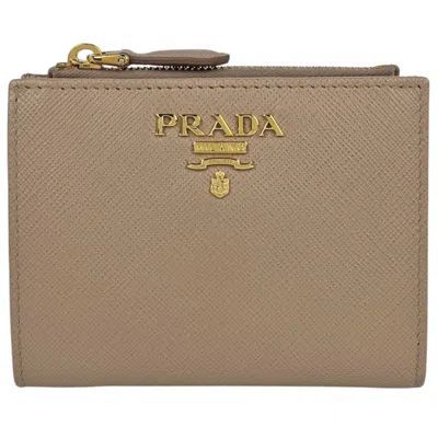 Pre-owned Prada Beige Saffiano Lux Wallet (bi-fold) ()