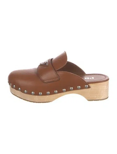 Pre-owned Prada Enameled Metal Triangle Leather Mules In Brown