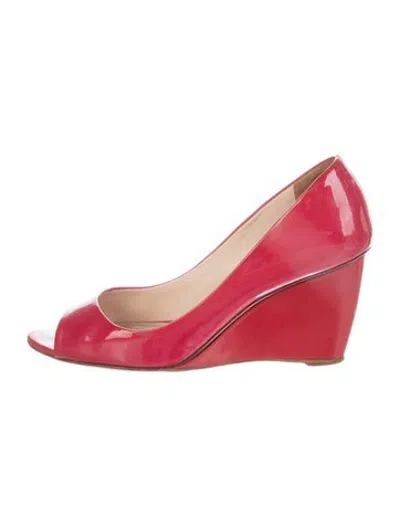 Pre-owned Prada Patent Leather Pumps In Red