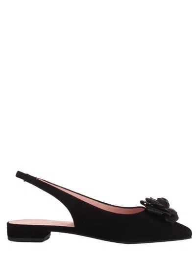 Prettyballerinas - Ballerina In Black