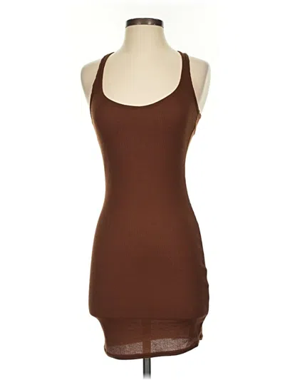 Pre-owned Prettylittlething Casual Dress In Brown