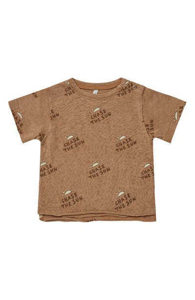 Quincy Mae Babies' Chase The Sun Cotton Raw Edge T-shirt In Camel