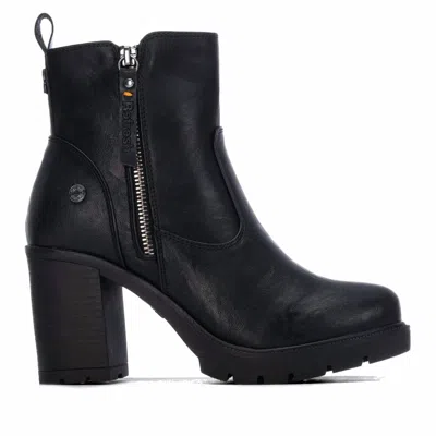 Refresh Women's Casual Chunky Block Heel Ankle Booties In Black