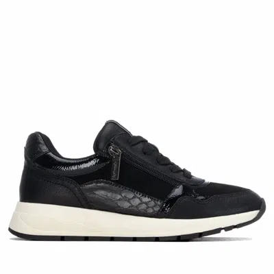 Refresh Women's Casual Low Wedge Sneakers In Black