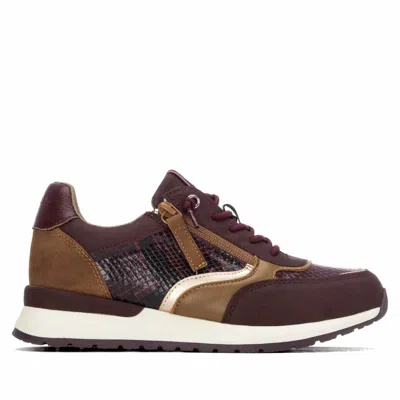 Refresh Women's Casual Sneakers In Burgundy In Brown