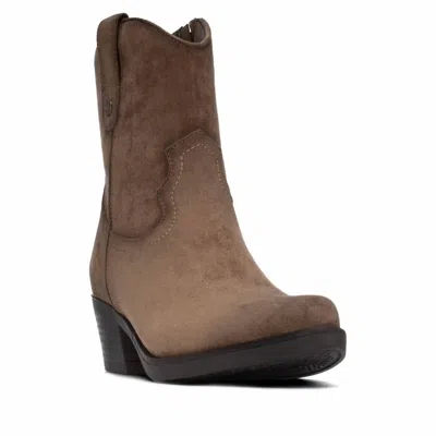 Refresh Women's Italian Western Suede Ankle Booties In Taupe In Brown