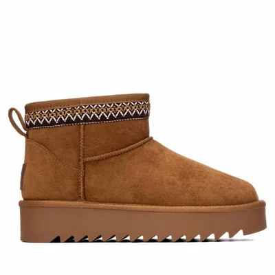 Refresh Women's Platform Suede Ankle Booties In Camel In Brown
