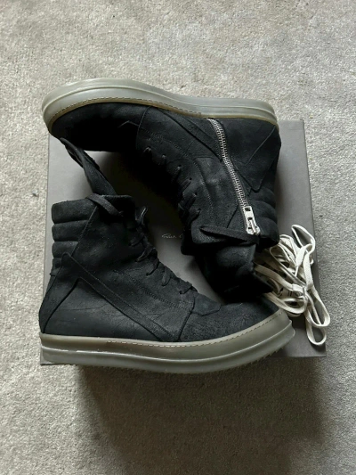 Pre-owned Rick Owens Black Dirt Blistered Leather Geobasket