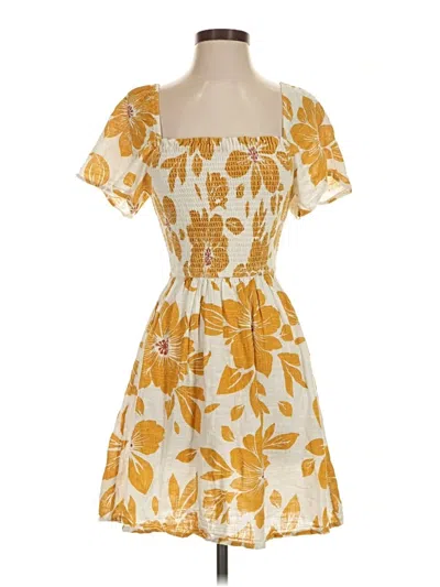 Pre-owned Rip Curl Casual Dress In Yellow