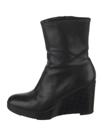 Pre-owned Robert Clergerie Leather Boots In Black