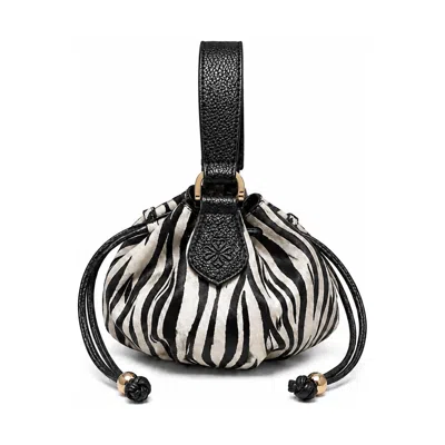 Roszuar Women's White Lunaire Zebra-sauvage – The Wild Instinct Beneath The Moon