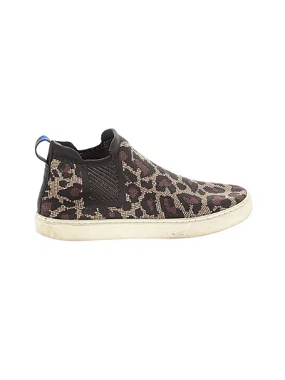 Pre-owned Rothys Sneakers In Brown