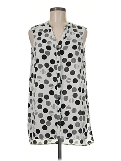 Pre-owned Roz & Ali Sleeveless Blouse In Silver