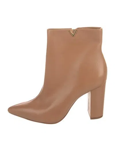 Pre-owned Schutz Leather Boots In Neutrals