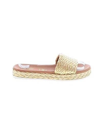 Pre-owned Seychelles Sandals In Gold