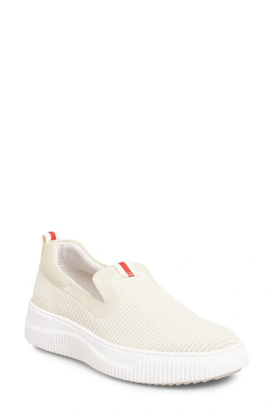 Söfft Frayda Slip-on Sneaker In Off White