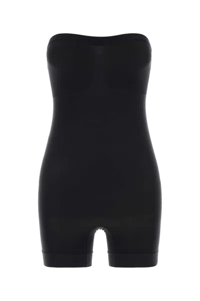 Skims Strapless Shortie Bodysuit In Black