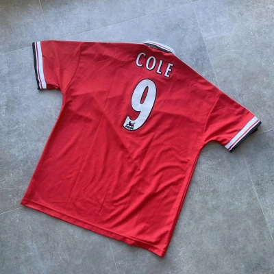 Pre-owned Soccer Jersey X Umbro Manchester United 1998-2000 9 Cole Home Jersey In Red