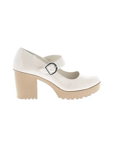 Pre-owned Soda Heels In Ivory