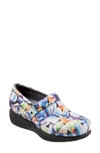 Softwalk Meredith Sport Clog In Tropical Flowers