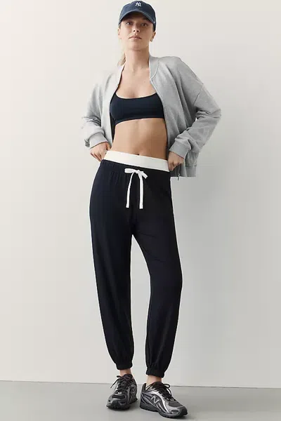 Splits59 Andie Sweatpants In Black